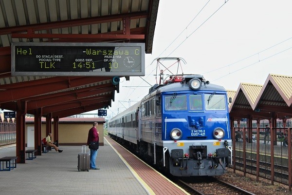 Укрзалізниця запускає нові поїзди до Польщі та скасовує низку рейсів